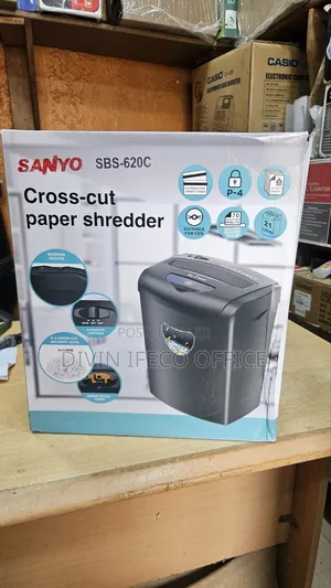Sanyo 620 Paper Shredder