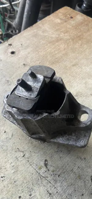 Engine Sitting Range Rover Velar