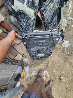 Radiator and Fan and Condenser for Hyundai Palisades. 2023