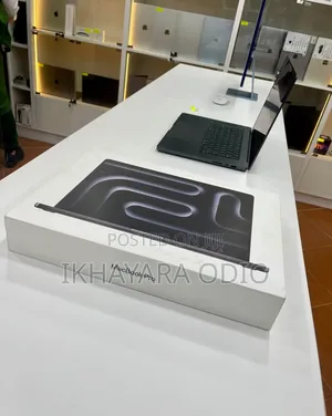 New Apple MacBook Pro 2026 M5 Max 16-inch 36GB Apple M5 Max SSD 2T
