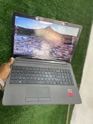 Laptop HP 255 G6 8GB AMD Ryzen 5 HDD+SSD 128GB