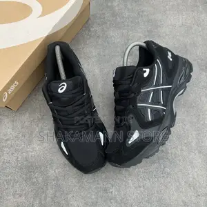 Original Asics Gel Triple Black Luxury