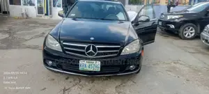 Mercedes-Benz C300 Luxury 4Matic Sedan AWD (3.0L 6cyl 7A) 2010 Black