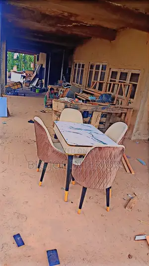 Quality 4 Seater Dining Set