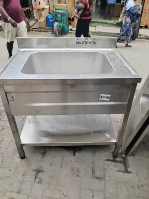Commercial-Grade Free-Standing Stainless Steel Utility Sink 100cmx70cm