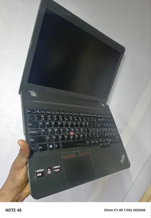 Laptop Lenovo ThinkPad Edge E555 8GB AMD A10 HDD 500GB