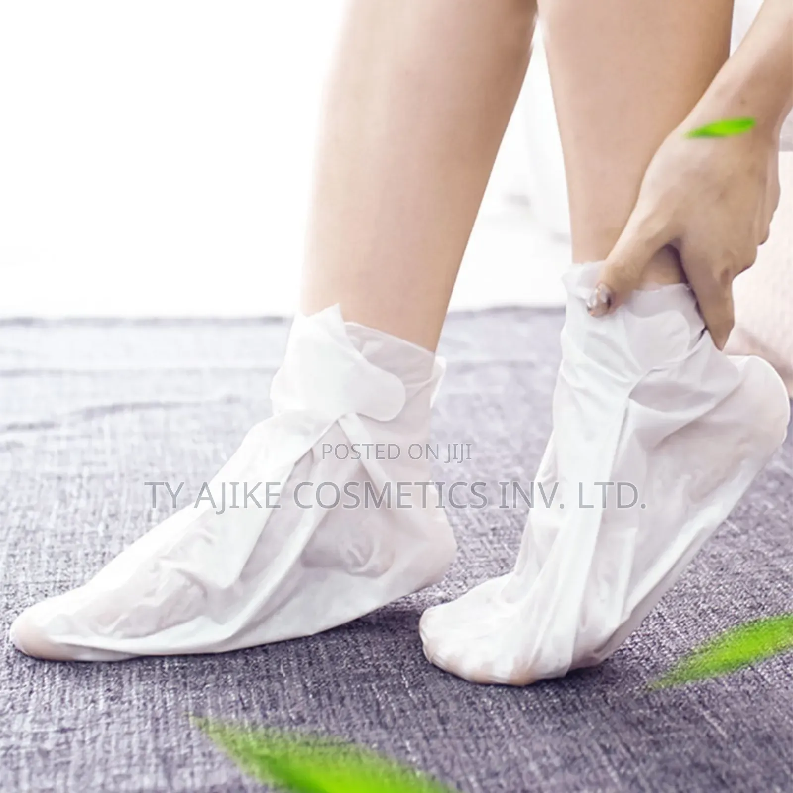 Peeling, Exfoliating Foot Mask