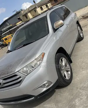 Toyota Highlander 2012 Silver