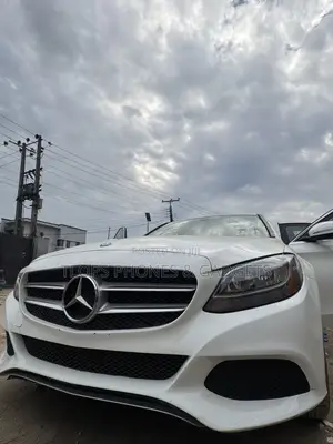 Mercedes-Benz C300 2016 White
