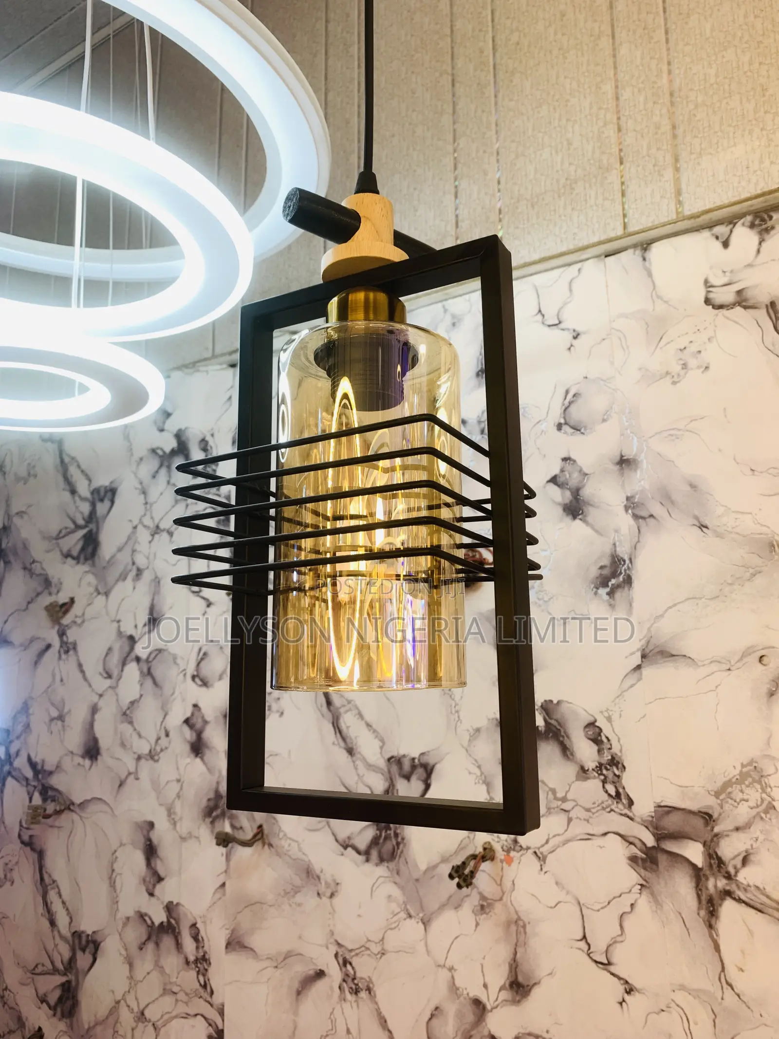 Single Pendant for Dining