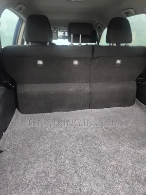 Toyota RAV4 LE 4dr SUV (2.5L 4cyl 6A) 2014 Blue