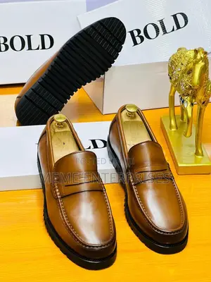 Loafe-Shoe