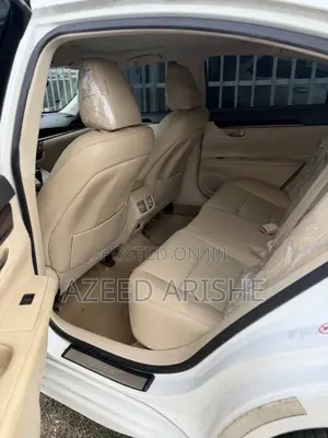 Lexus ES 350 FWD 2014 White