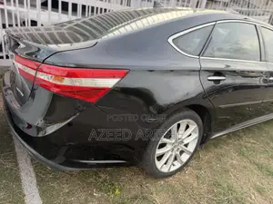 Toyota Avalon Limited 4dr Sedan (3.5L 6cyl 6A) 2014 Black