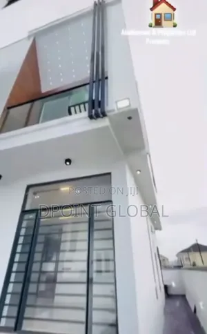 3bdrm Duplex in Ikota Villa for sale