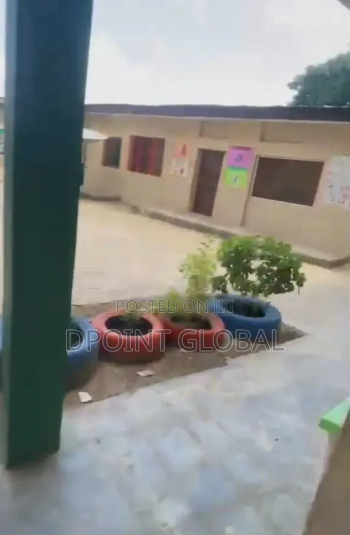 Functioning School in Ayobo