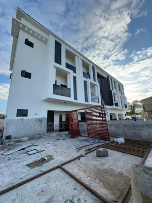 3bdrm Duplex in Shell Cooperative, for sale