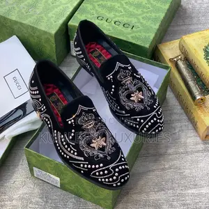 Original Gucci Suede Studs Shoes