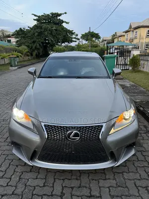 Lexus IS 250 2015 Gold