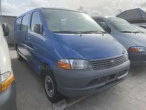 Toyota HiAce 2005 Blue