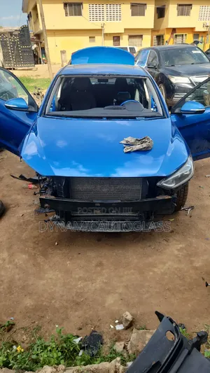 Hyundai Elentra 2018-20 Windscreen