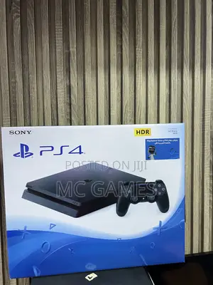 Play Station 4slim