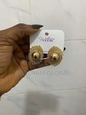 Quality Non Tarnish Sunbelle Fashion Earring