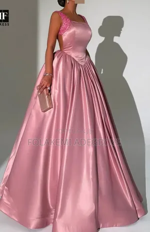 Classy Female Dresses