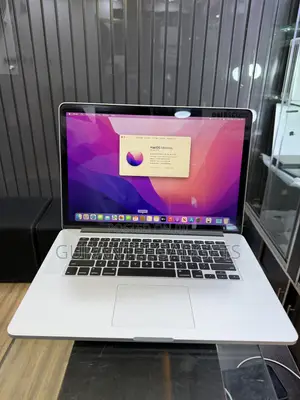 Laptop Apple MacBook Pro 2015 16GB Intel Core i7 SSD 1T
