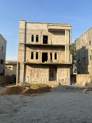 5 Bedrooms en-Suite Carcass