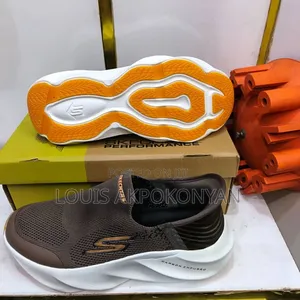 Skechers Easy Foot Wear