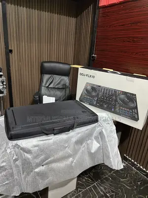 Pioneer DDJ Flx10 With Bag