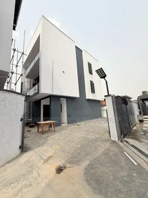 Furnished 5bdrm Duplex in Adeniyi Jones Ikeja for sale