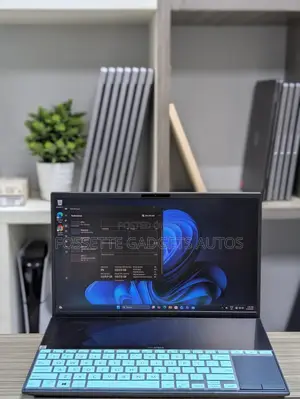 Laptop Asus Zenbook Duo 14 16GB Intel Core i7 SSD 512GB