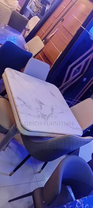 Luxury Marble 4-Seater Dining Set