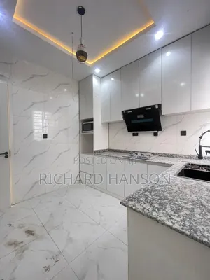 4bdrm Duplex in Villa, Ikota for rent