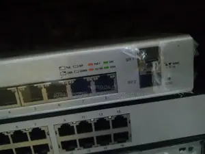 Unifi Switch 8 { 150w)