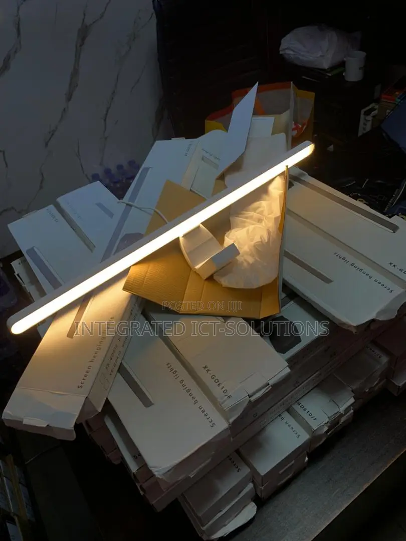 Monitor Screen Hanging Light