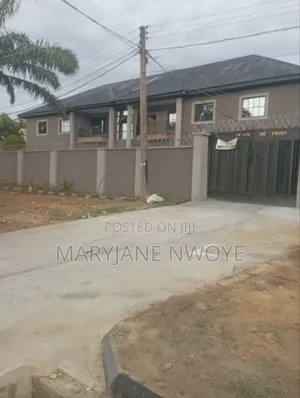 3bdrm Block of Flats in Osongama, Uyo for rent