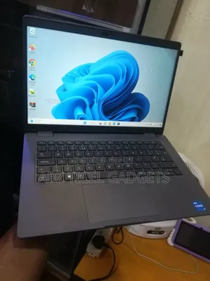 Laptop Dell Latitude 3440 16GB Intel Core i5 SSD 256GB