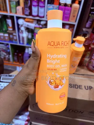 Aqua Rich Body Gel Wash