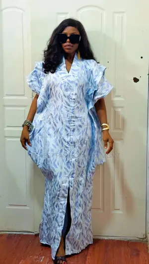 Rich Woman Gown and Scarf - Style 711