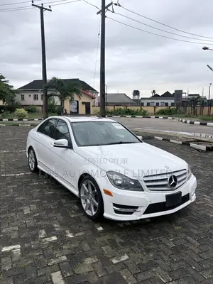 Mercedes-Benz C250 2013 White