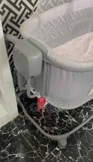 Mastela 3in1 Deluxe Bassinet With Music and Swing
