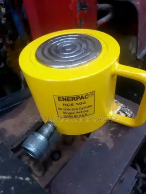 Original Enerpac Bottle Jack for Heavy Duty Lifting