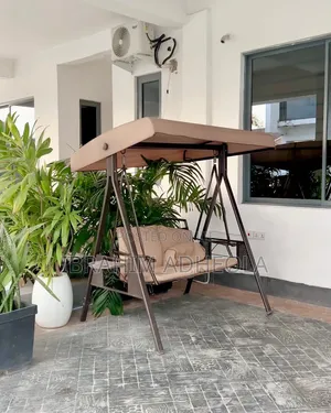 4bdrm Townhouse/Terrace in Ologolo for sale