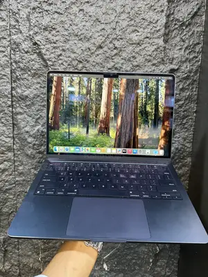 Laptop Apple MacBook Air 2024 M3 16GB Apple M3 SSD 256GB