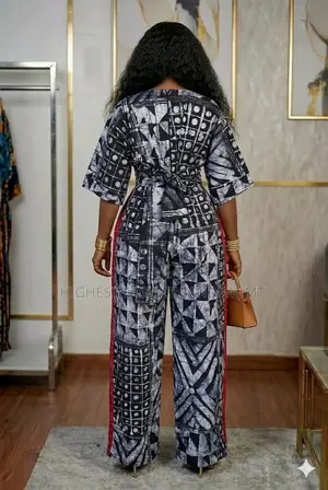 Three Quarter Sleeve Top and Baggy Trouser - Style 459