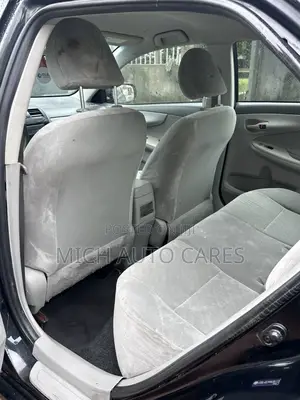 Toyota Corolla 2009 Black