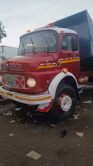 Mercedes Truck Benz